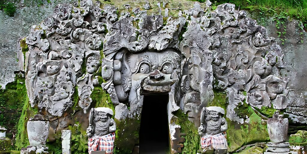 Top 10 Places to Visit in Ubud: Culture, Nature, and Spiritual Landmarks